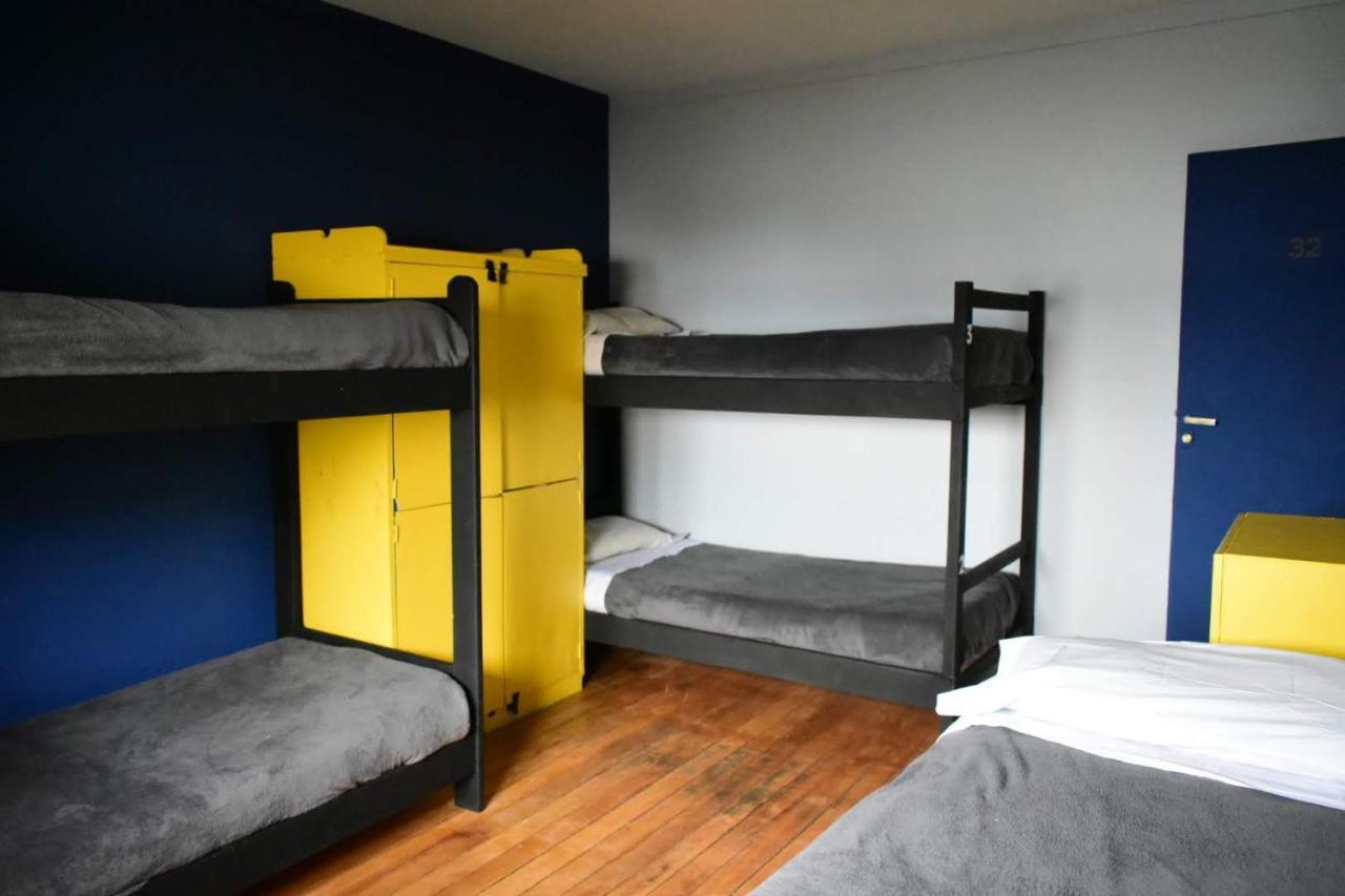 Cinerama Hostel San Carlos de Bariloche Ngoại thất bức ảnh