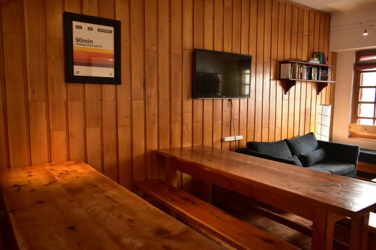 Cinerama Hostel San Carlos de Bariloche Ngoại thất bức ảnh