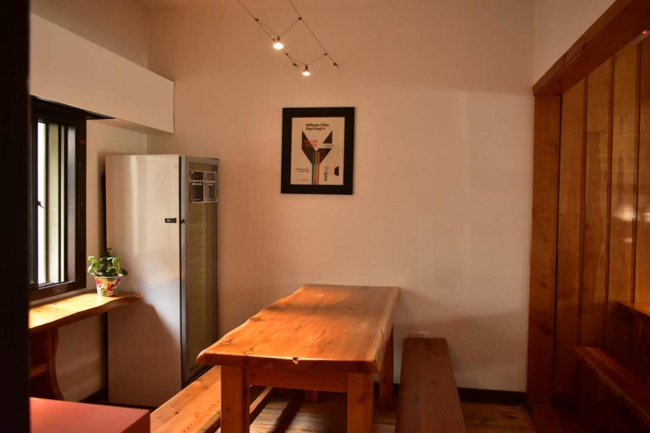 Cinerama Hostel San Carlos de Bariloche Ngoại thất bức ảnh