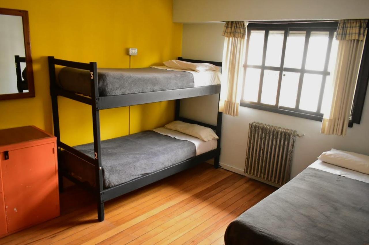 Cinerama Hostel San Carlos de Bariloche Ngoại thất bức ảnh