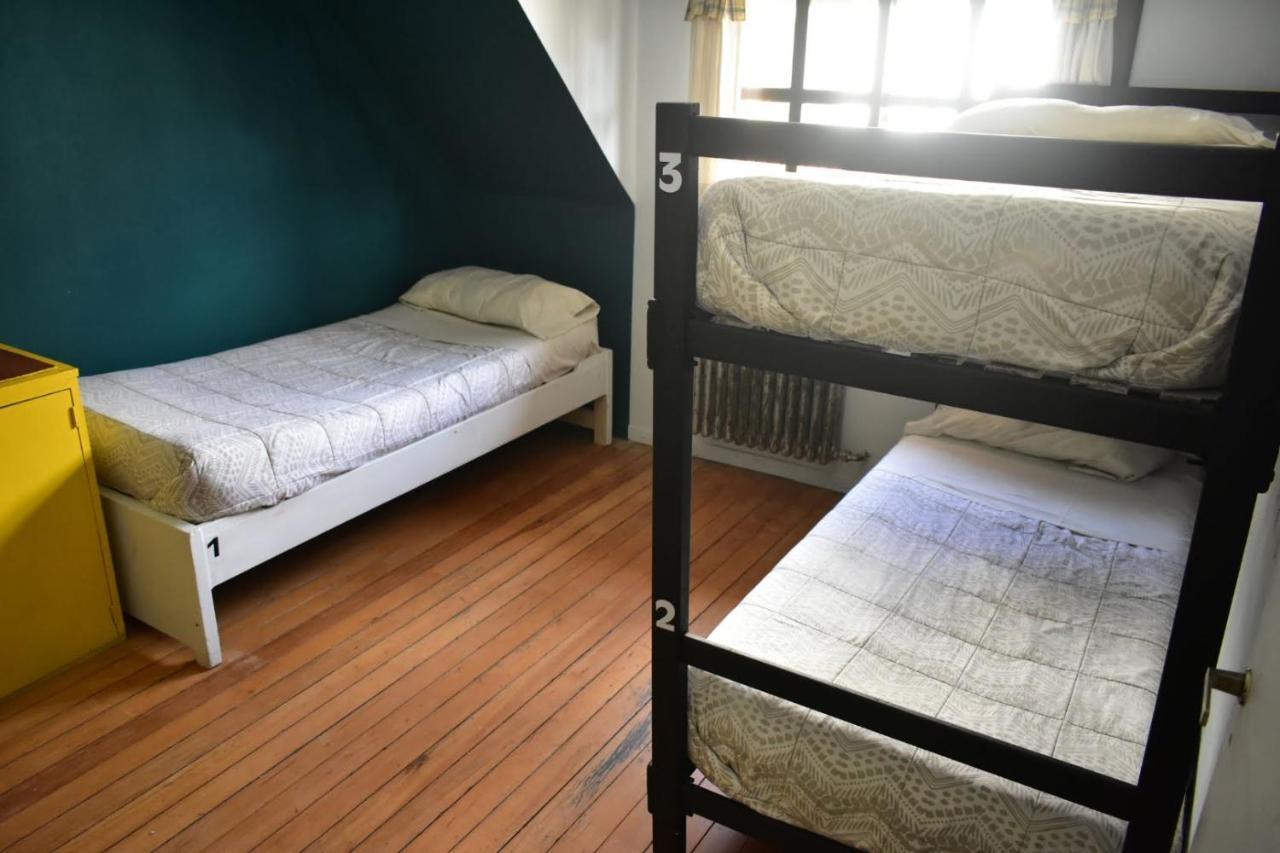 Cinerama Hostel San Carlos de Bariloche Ngoại thất bức ảnh